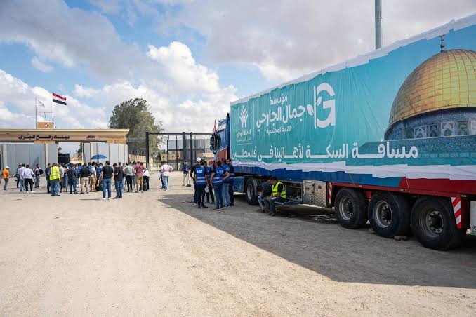 الخارجية الأمريكية: هدفنا استمرار جهود إيصال المساعدات الإنسانية للشعب الفلسطيني